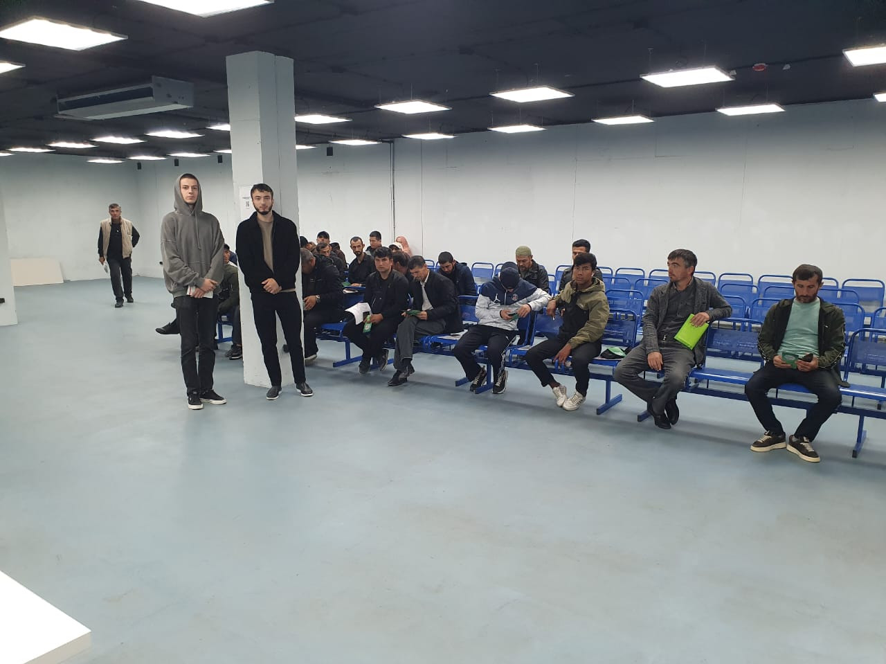Встречу с иностранными гражданами провели в «Паспортно-визовый сервис» МВД России по г. Махачкала